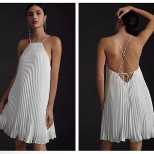 ML Monique Lhuillier Nicollete pleated satin halter dress